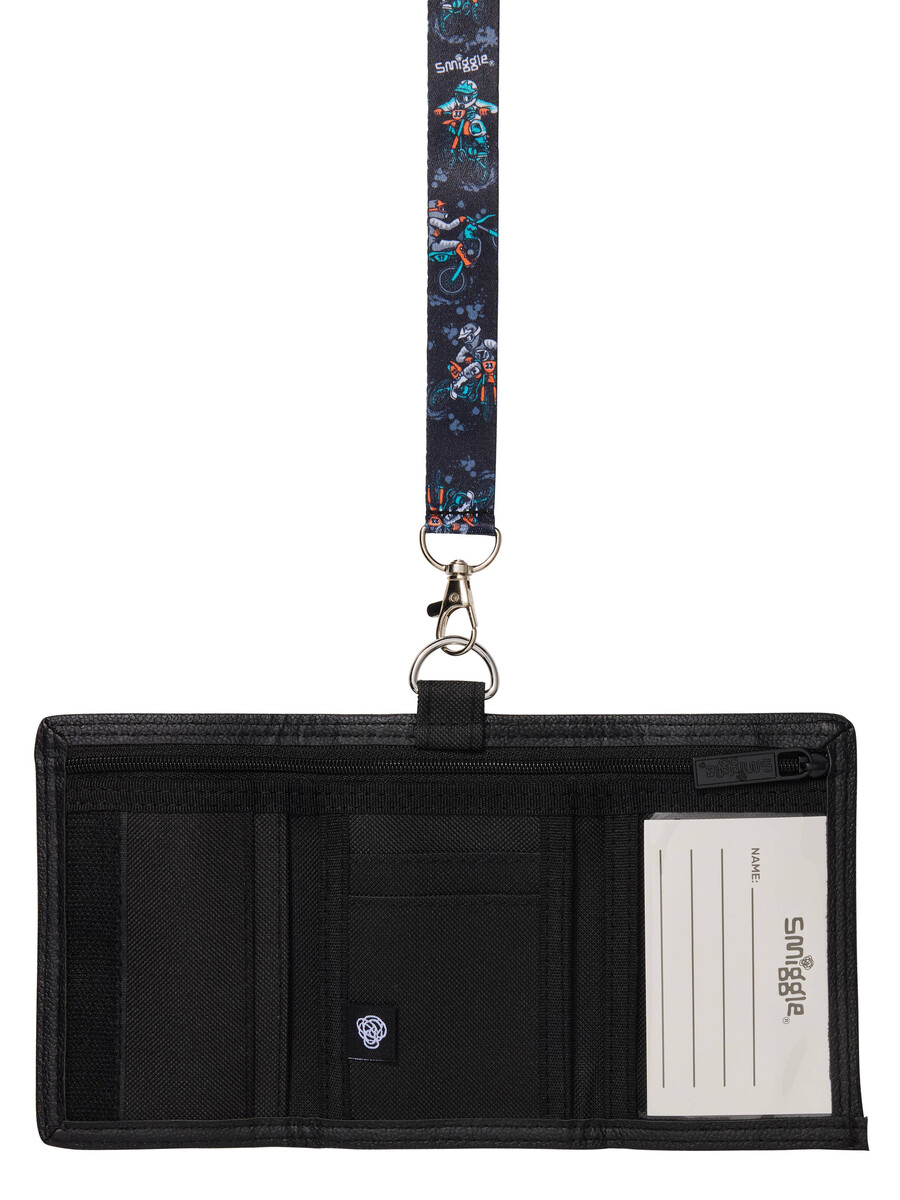 adventurous wallet with lanyard